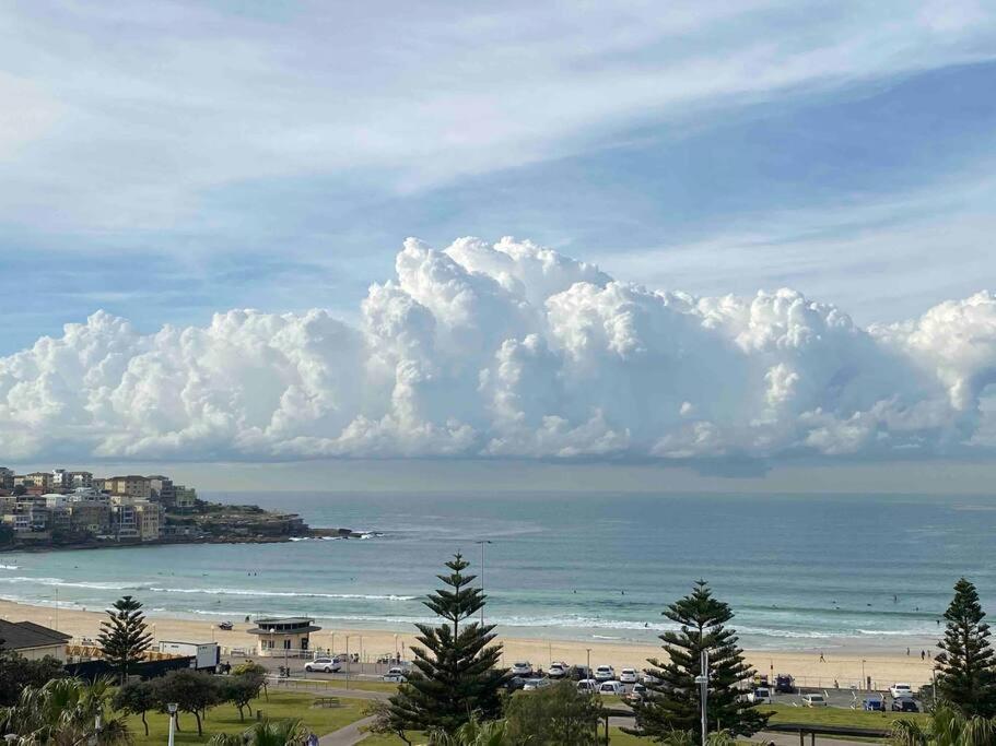 Bondi Beach Waves Beachfront Apartment Сидней Экстерьер фото