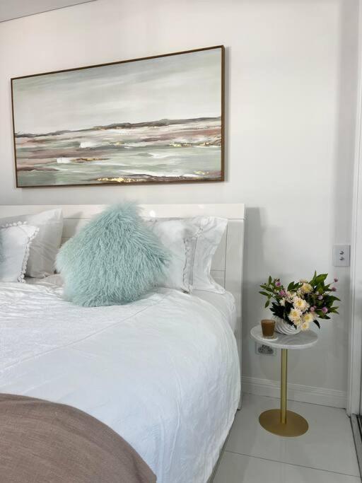 Bondi Beach Waves Beachfront Apartment Сидней Экстерьер фото